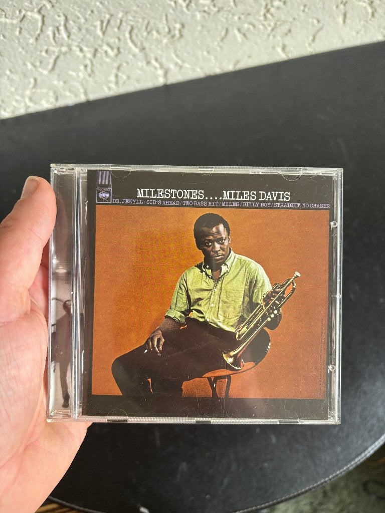 Miles Davis - Milestones - 2001 - Europese uitgave, Ophalen of Verzenden, Gebruikt, Jazz