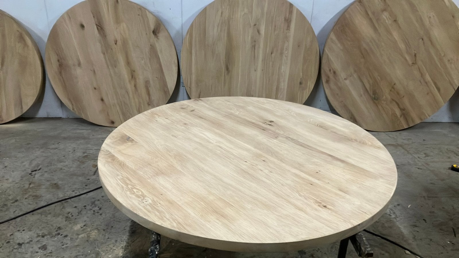 Massieve eiken ronde ovale tafelbladen helft 50% koting, Ophalen, Nieuw, Tafelblad, 100 tot 150 cm