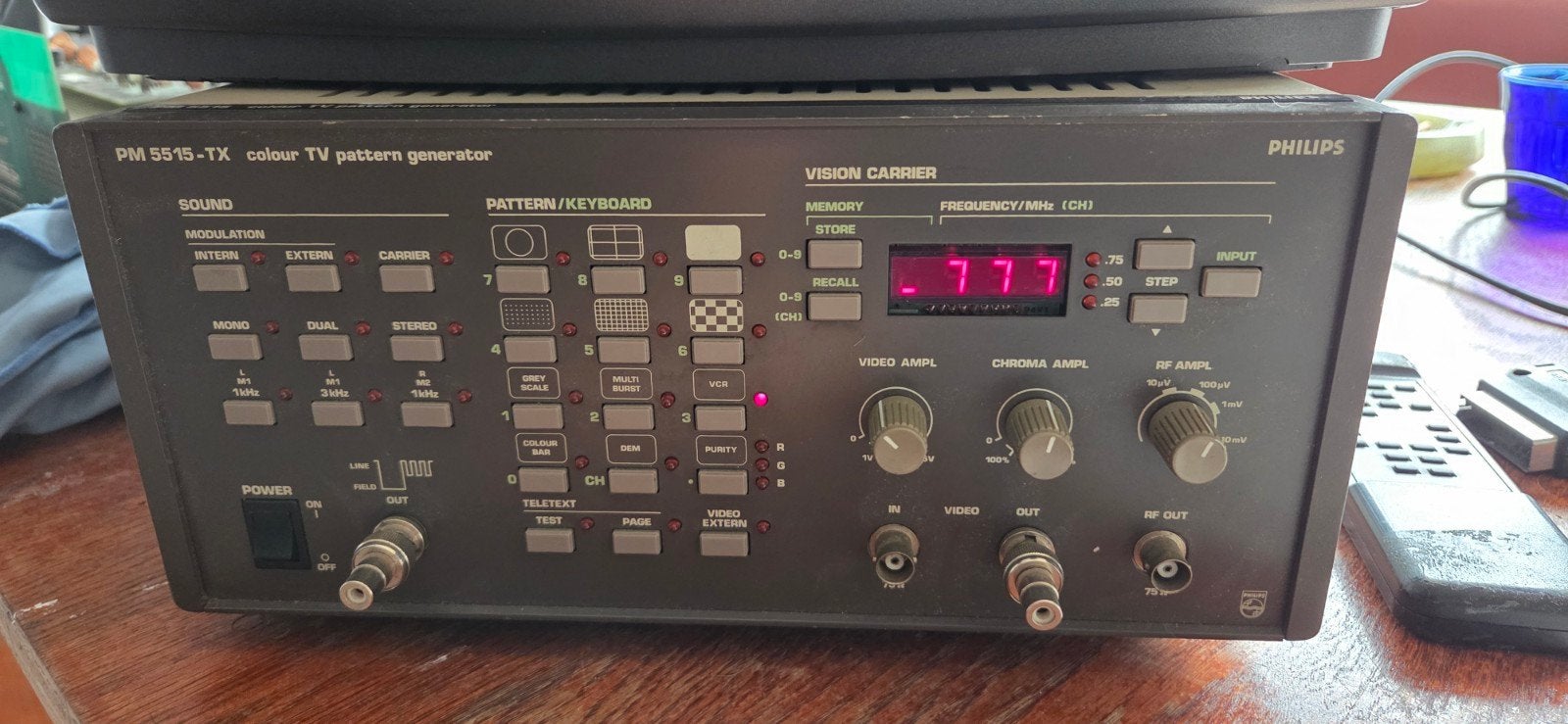 Philips PM 5515-TX Kleuren TV Patroongenerator Vintage, Audio, Tv en Foto, Vintage Televisies, Ophalen of Verzenden, Zo goed als nieuw