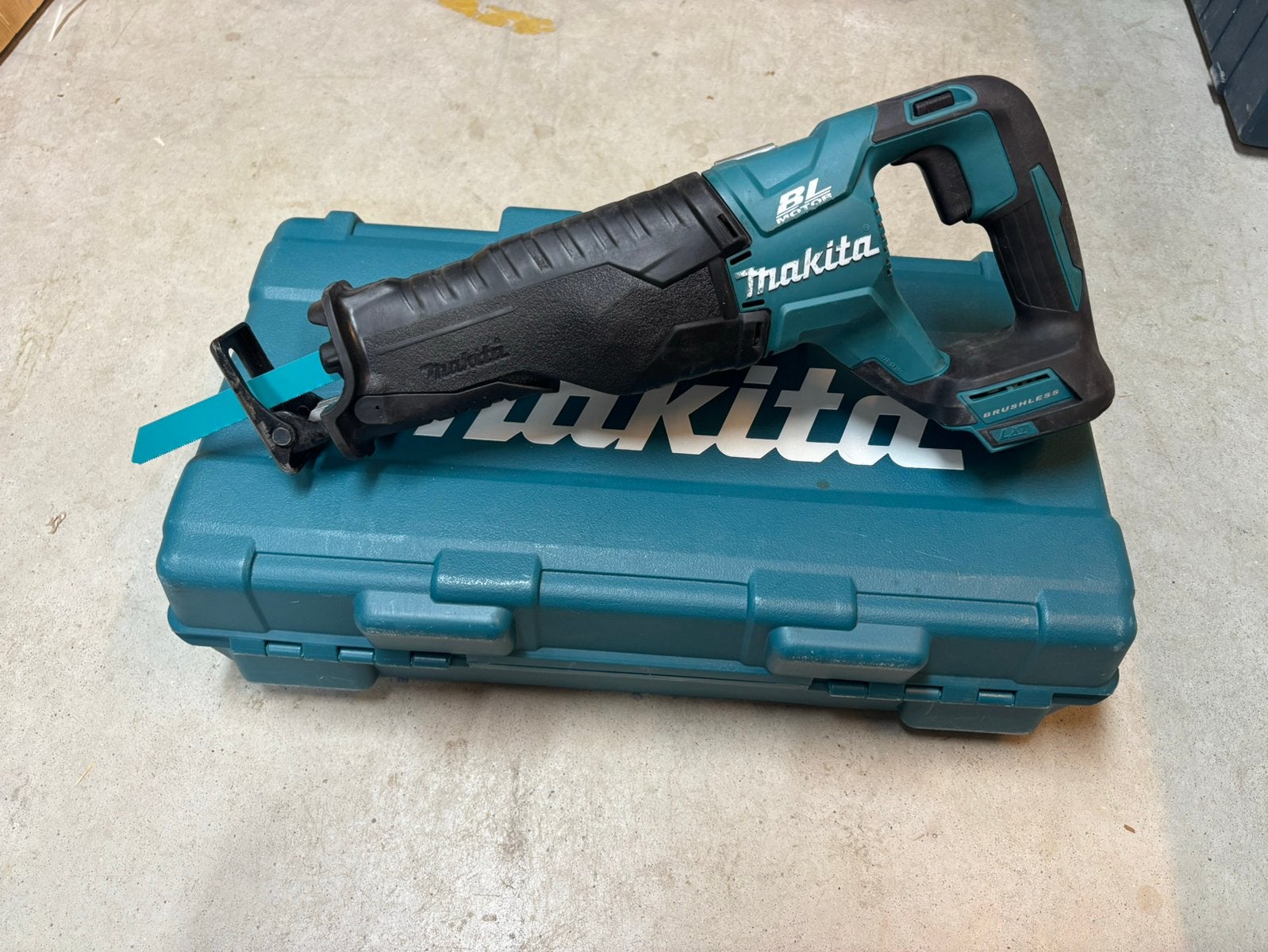 Makita DJR187ZK 18v reciprozaag in koffer