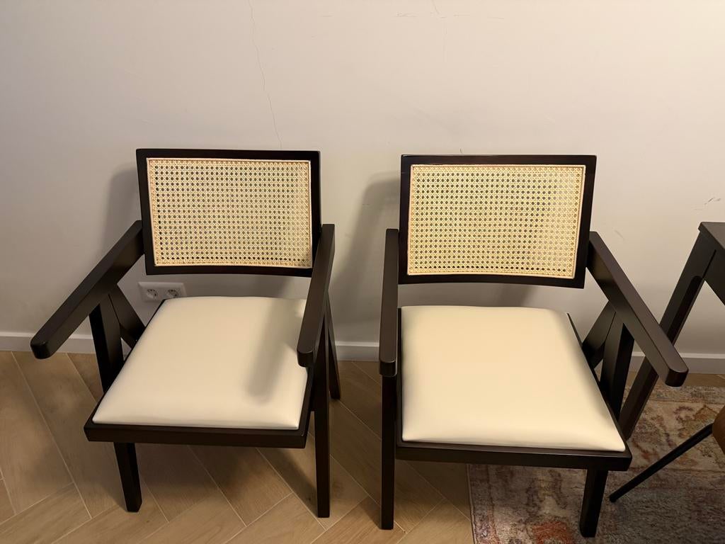 Nieuwe eetkamerstoelen met kunstleren zitting en rotan, Huis en Inrichting, Stoelen, Ophalen, Bruin, Nieuw, Vier