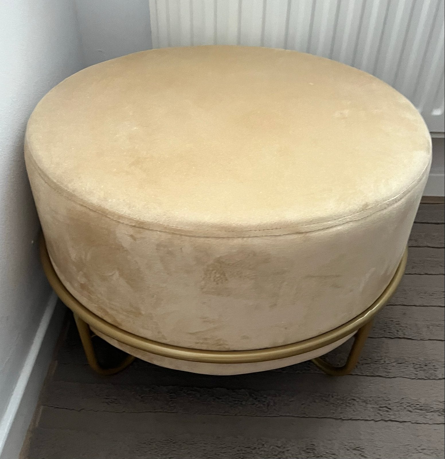 Lifa Living Poef Rond Goud Beige Fluweel, Ophalen, Rond, Zo goed als nieuw, Metaal