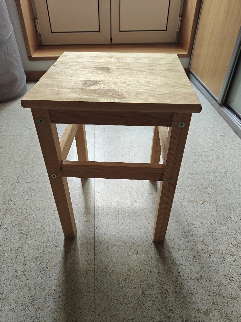 Ikea houten kruk Hagernas, Ophalen, Zo goed als nieuw, Hout