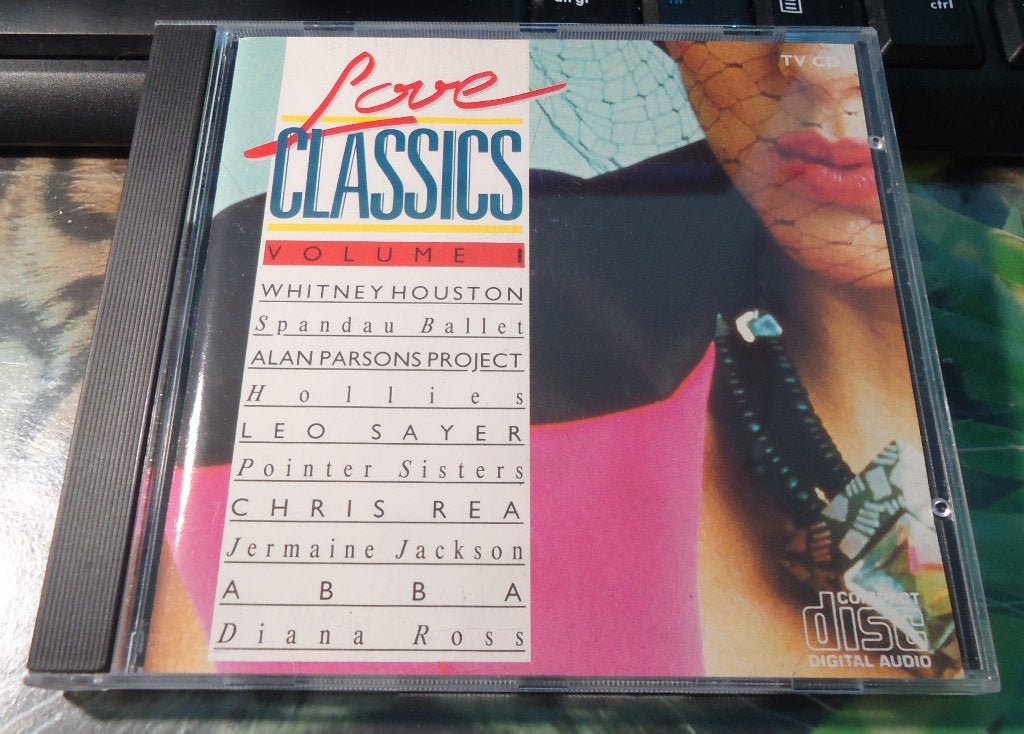De originele verzamel-CD Love Classics Volume 1 van EVA., Inclusief boekje, Ophalen of Verzenden, Zo goed als nieuw, Verzamelalbum