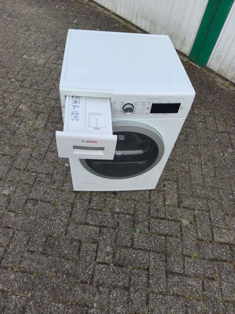 Foto 9 van Bosch serie 8 warmtepompdroger 9kg A++ klasse in prima staat