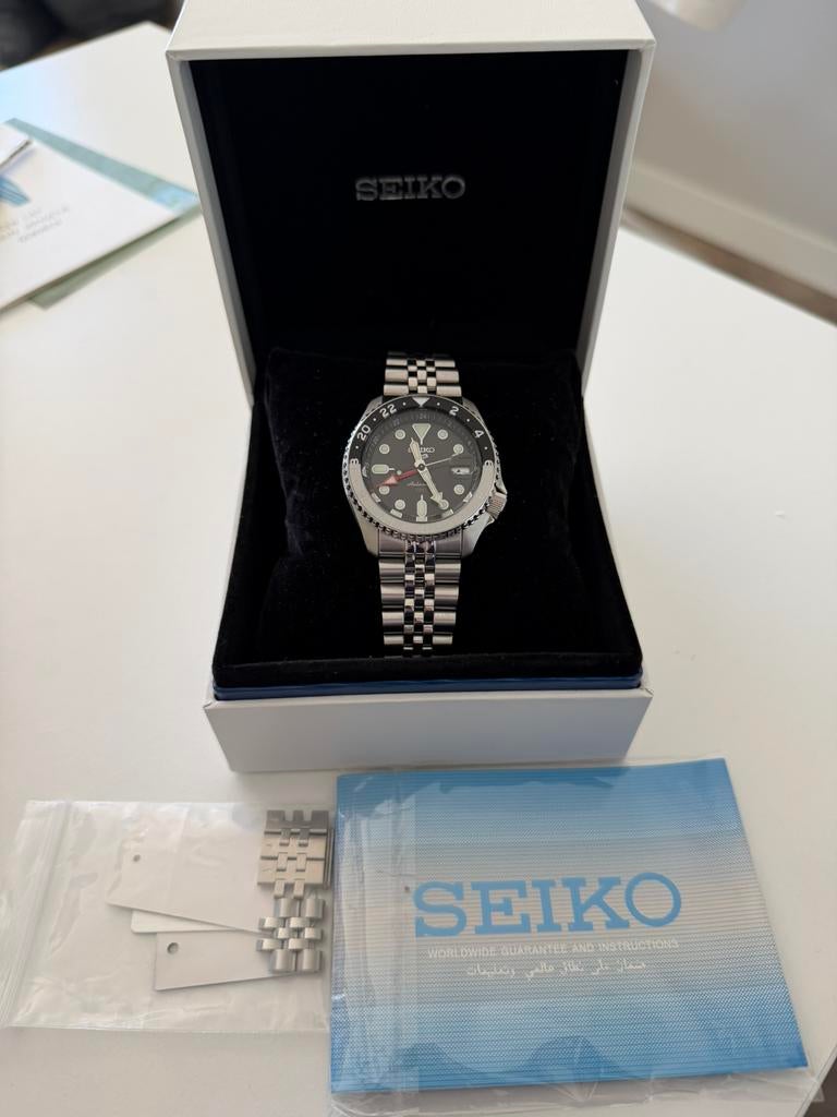 Seiko 5 Sports SSK001K1 GMT Automaat / Nieuw, Staal, Polshorloge, Nieuw, Ophalen of Verzenden