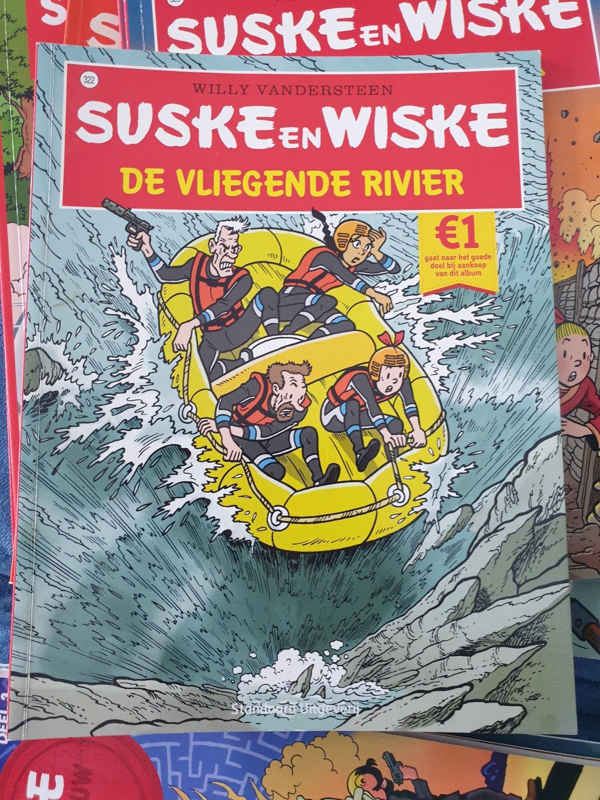 322 suske en wiske  - De vliegende rivier, Willy Vandersteen, Eén stripboek, Ophalen of Verzenden, Zo goed als nieuw
