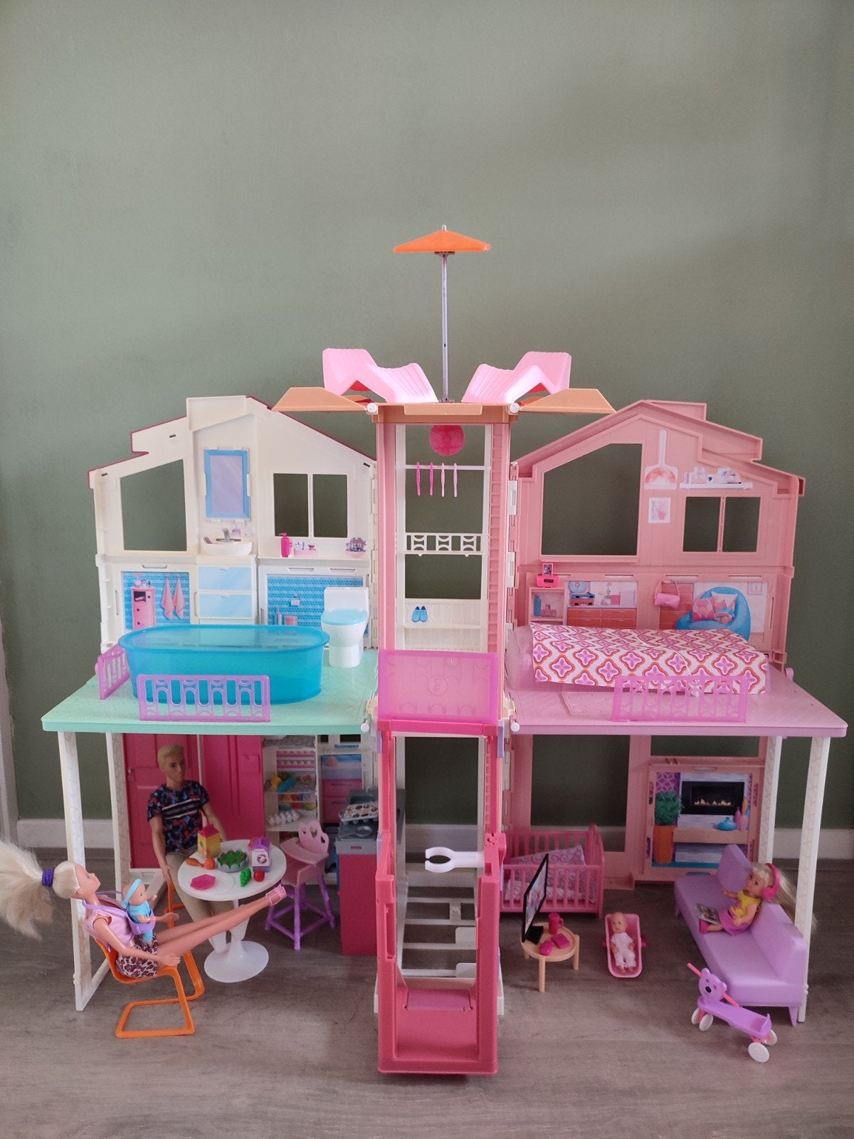 barbie huis Malibu, Ophalen, Gebruikt, Poppenhuis