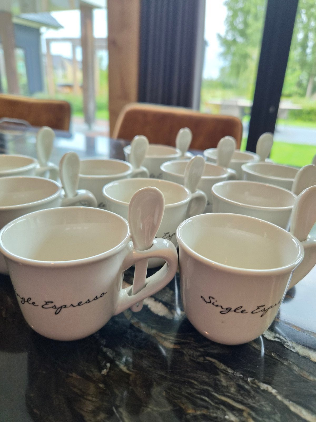 11x Riviera Maison espresso kopjes met lepel, Overige merken, Keramiek, Ophalen of Verzenden, Zo goed als nieuw