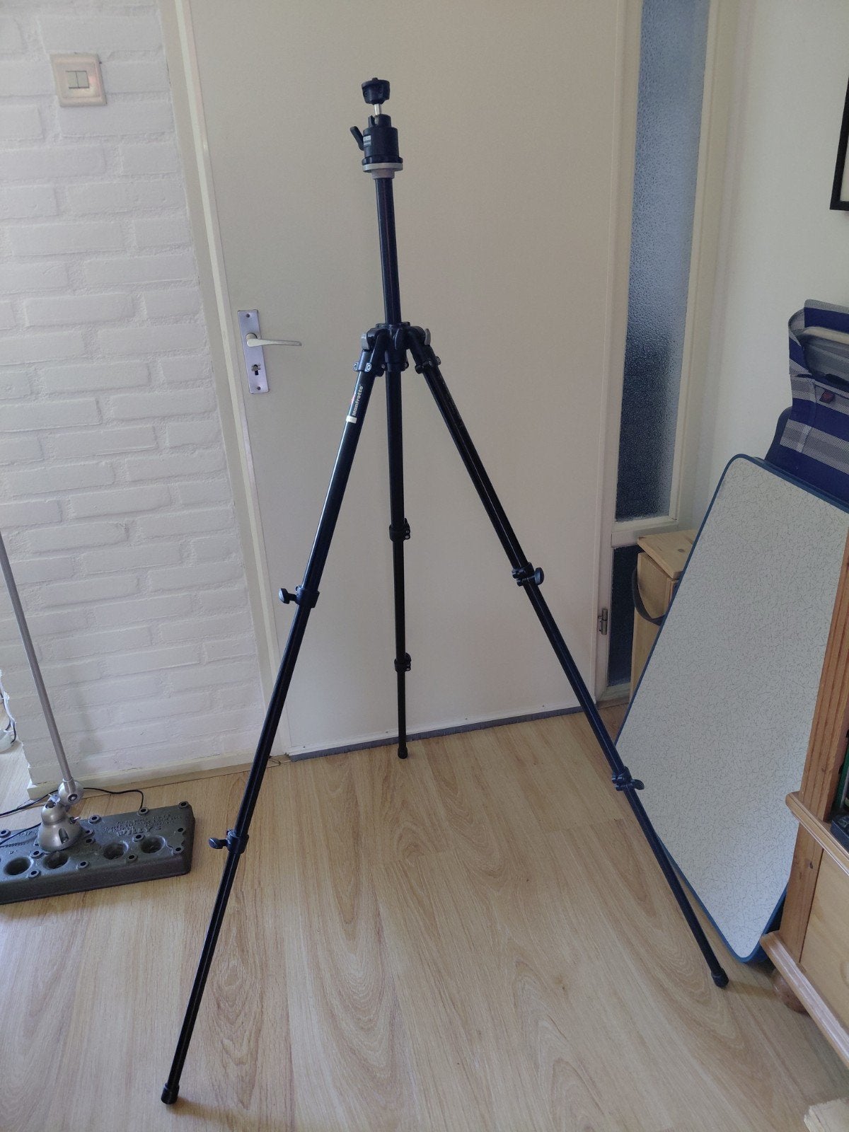 Manfrotto 190B met balhoofd 352., Zo goed als nieuw, Manfrotto, 125 tot 150 cm, Met balhoofd