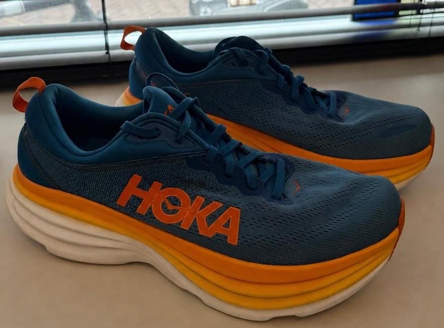 HOKA Bondi 8 - Maat 45 1/3, Blauw, Sportschoenen, Ophalen of Verzenden, Zo goed als nieuw