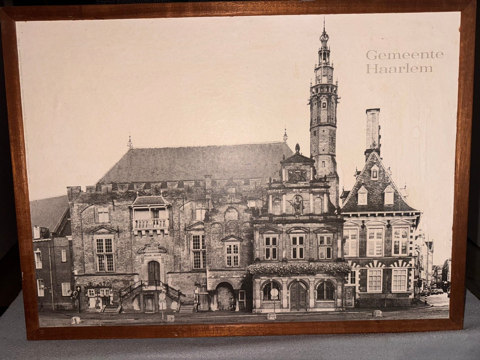 Oude foto stadhuis Haarlem ongeveer 50x60 cm, Ophalen