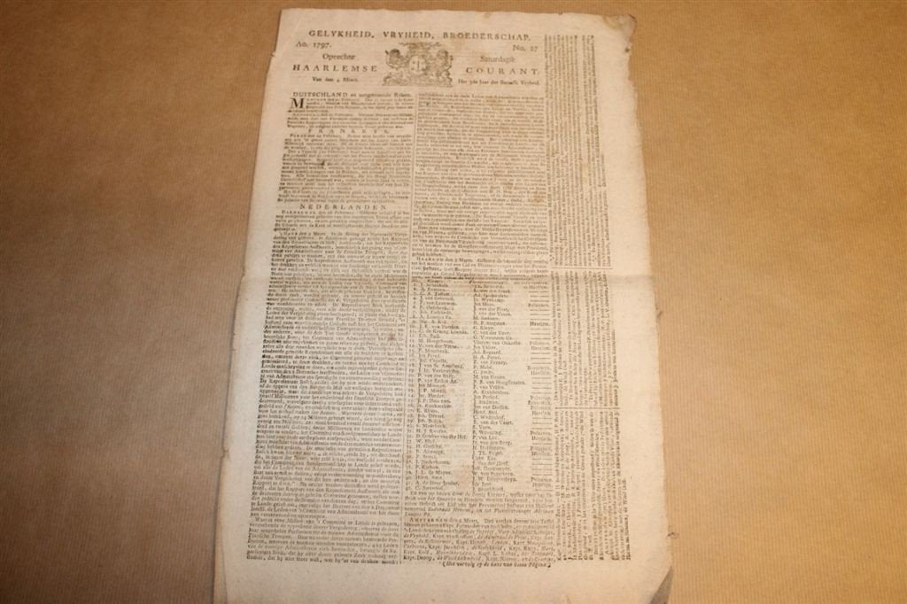 Antieke krant - Oprechte Haarlemsche Courant no 27 - 1797 !!, Ophalen of Verzenden, Voor 1920, Knipsel(s)