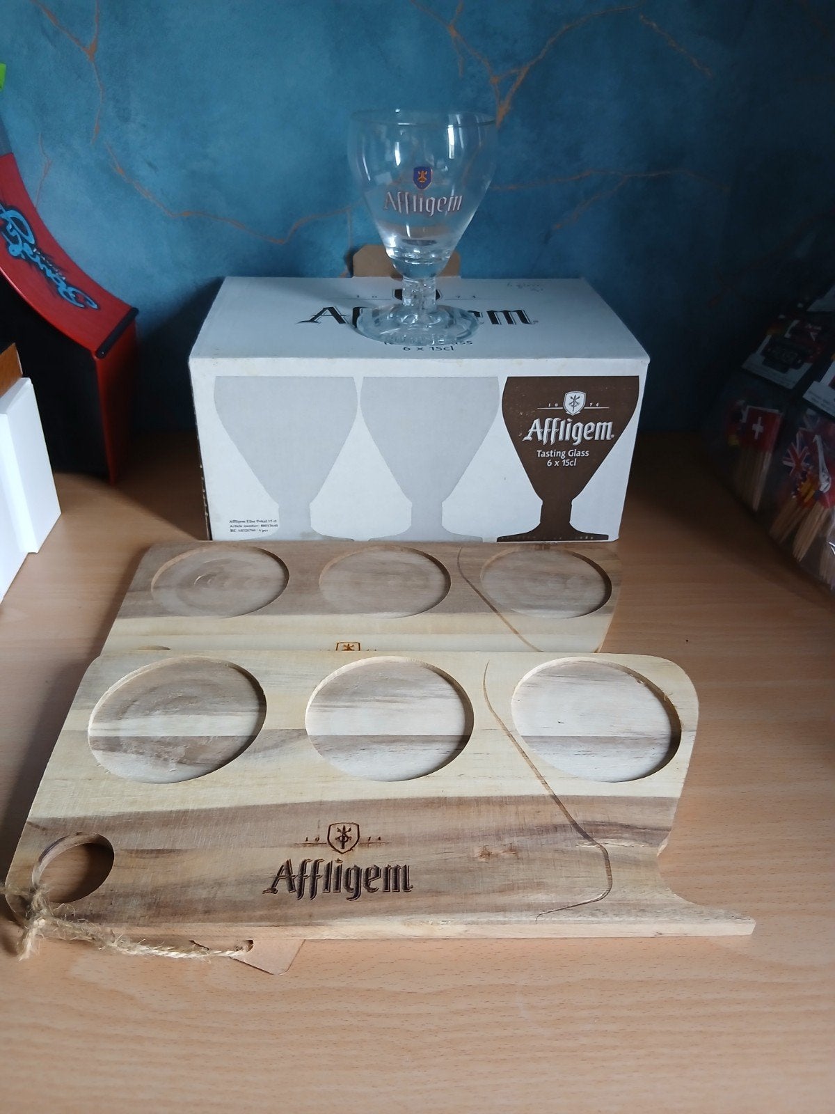 Plankjes met glazen, Glas, Ophalen of Verzenden, Nieuw, Set