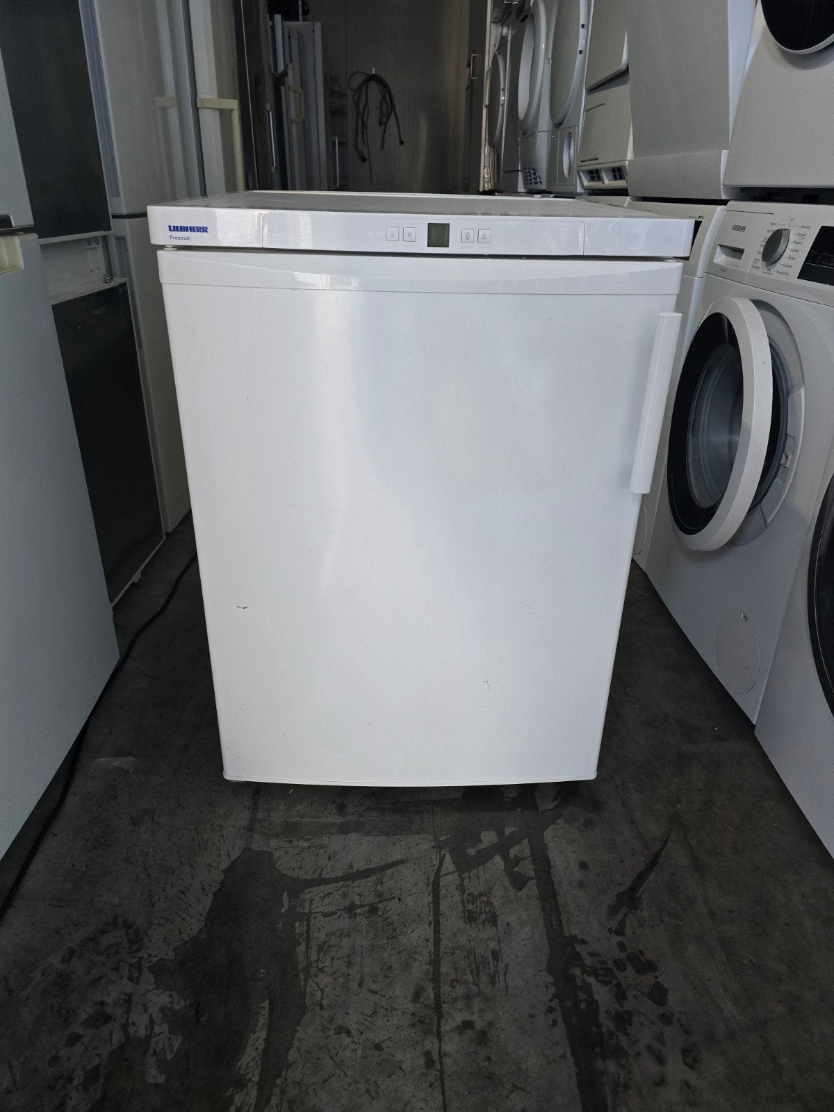 Keurige ruime Liebherr 4-laden tafelmodel vriezer! Garantie, 85 tot 120 cm, Liebherr, Ophalen of Verzenden, Zo goed als nieuw