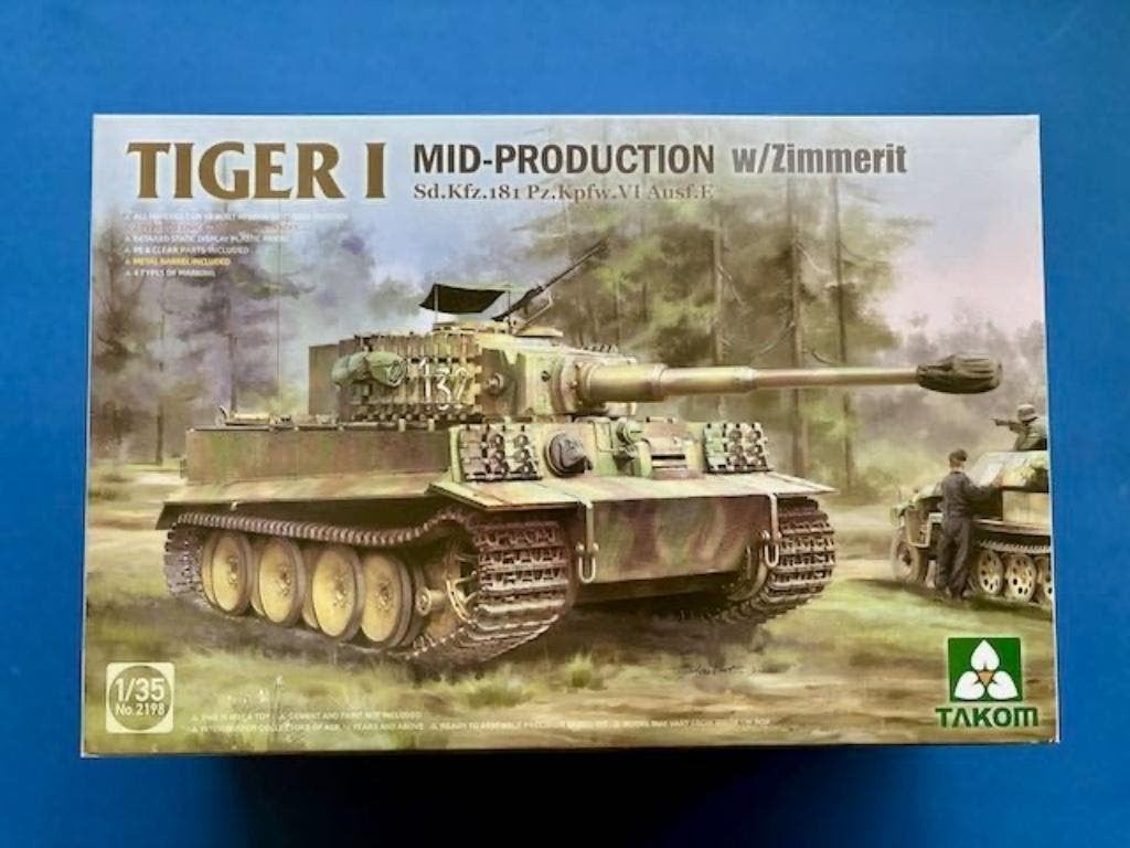 Takom	2198	Tiger I Mid-Production w/Zimmerit 	1/35, Ophalen of Verzenden, Nieuw, 1:32 tot 1:50, Italeri
