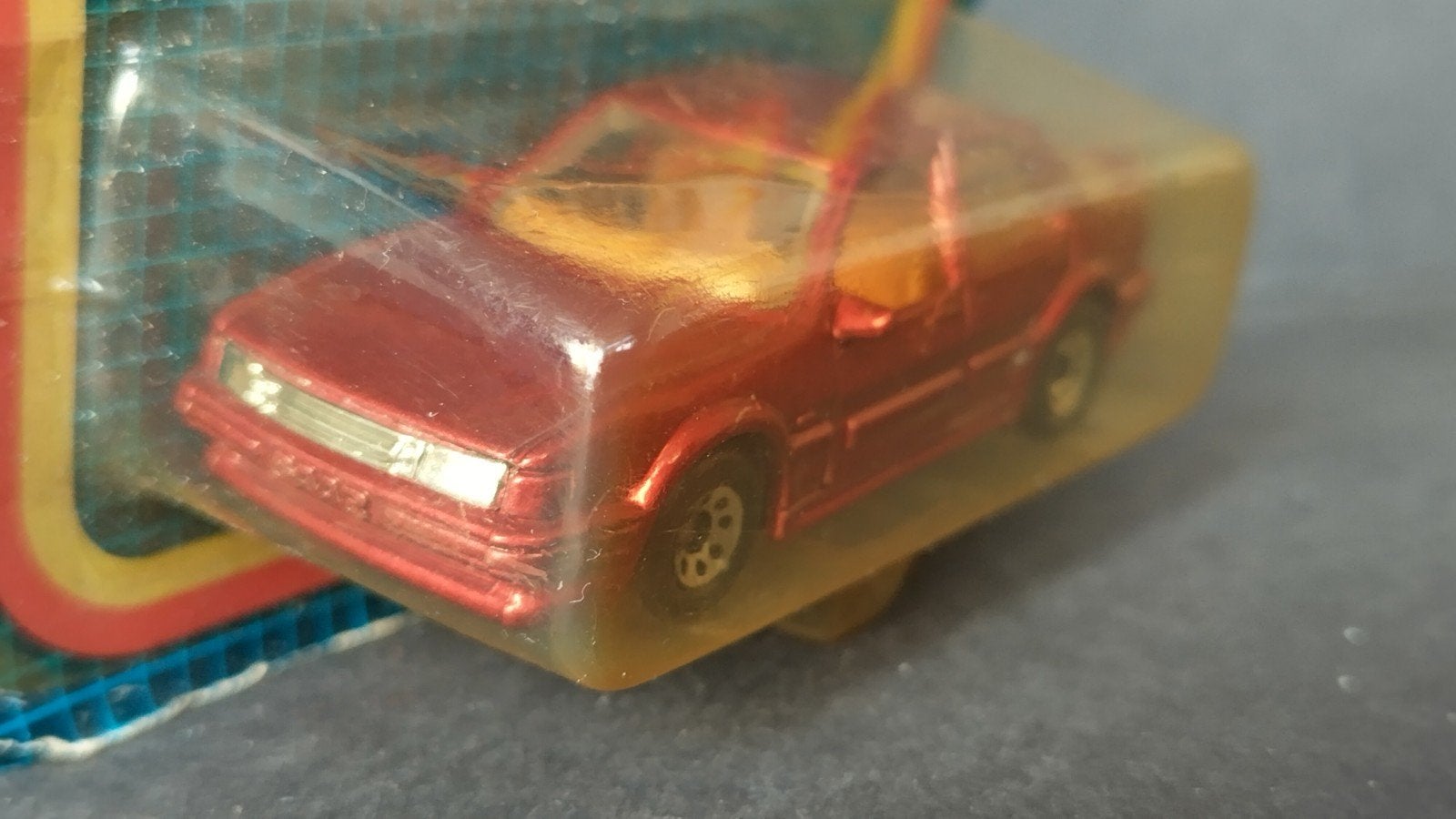 Saab 9000 1:64 Matchbox Pol, 1186 MJ 1 NL, Nieuw, Ophalen of Verzenden, Mattel