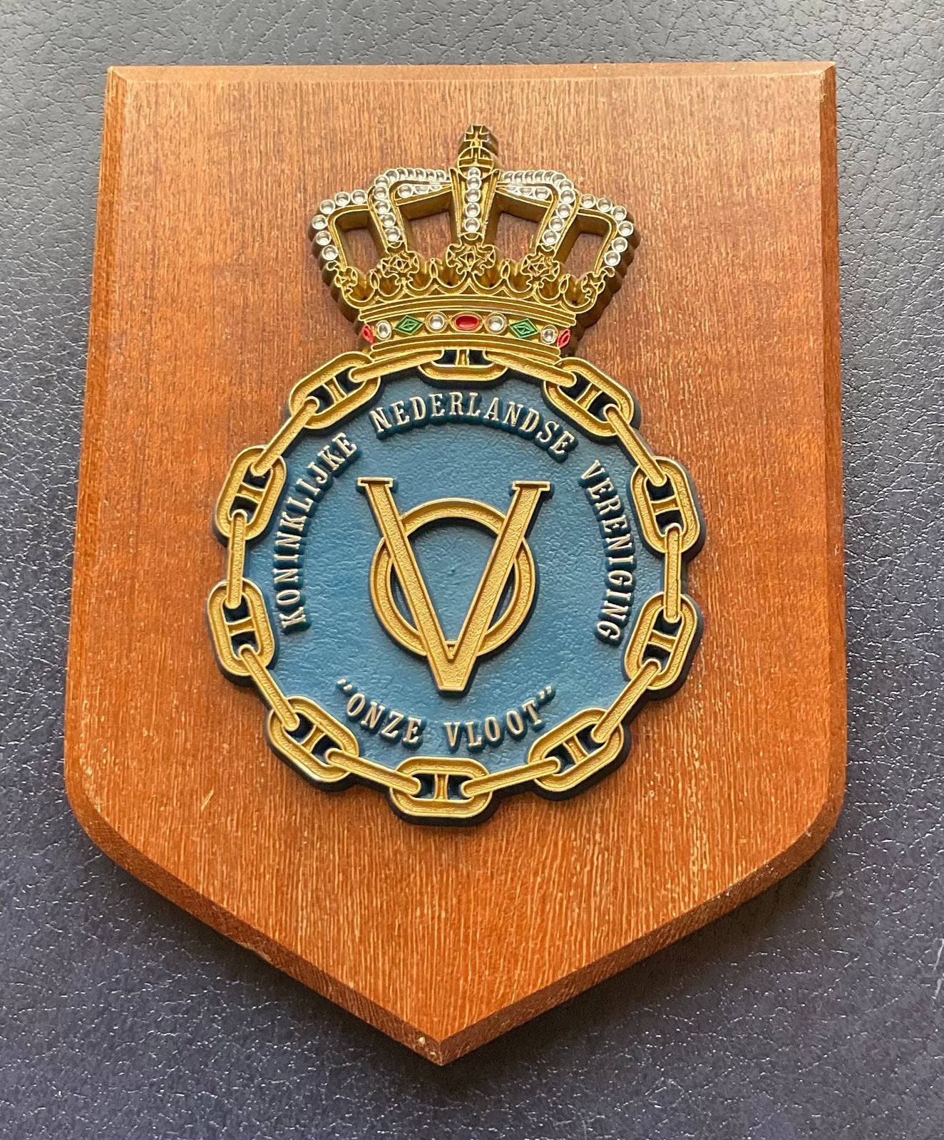 Militaria Wapenschild - Kon. Ned.Vereniging ONZE VLOOT, Ophalen of Verzenden, Marine, Nederland