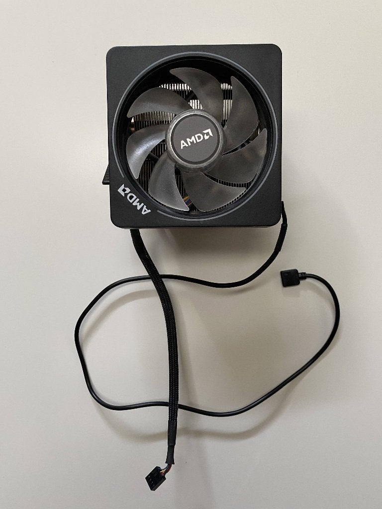AMD Wraith Prism Cooler AM4 (€ 15,-), Computers en Software, Computerkoelers, Ophalen, Refurbished, Luchtkoeling