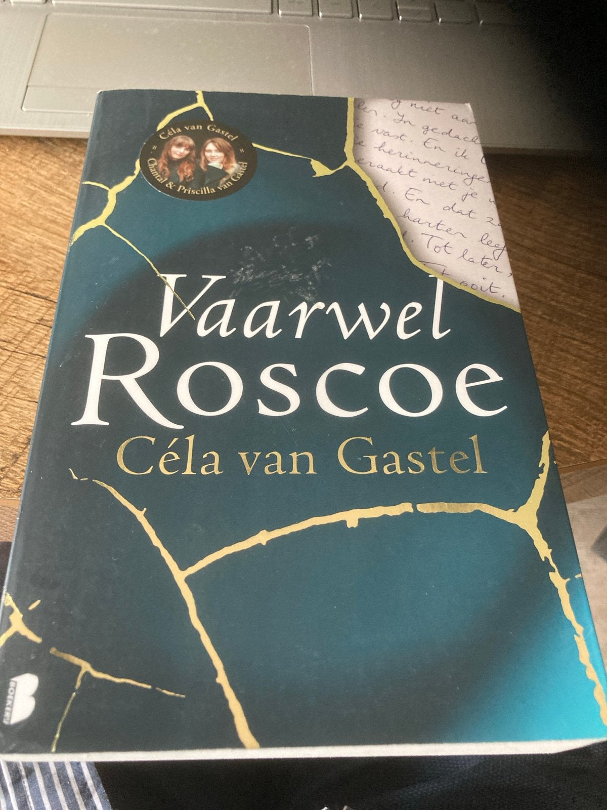 Vaarwel Roscoe - Céla van Gastel (Roman), Ophalen of Verzenden, Gelezen, Nederland