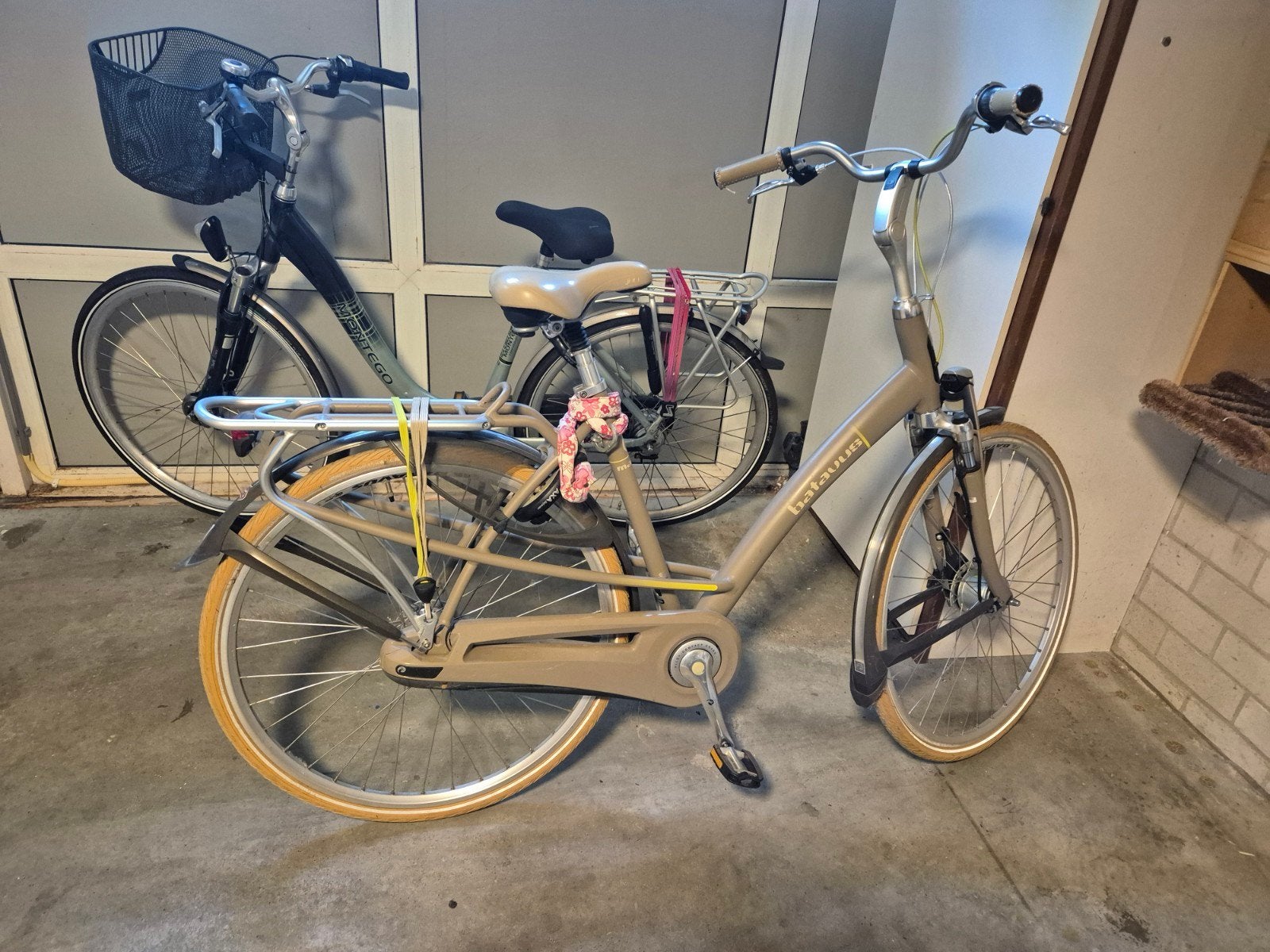 Batavus Lichtgewicht Damesfiets met 7 Versnellingen, Gebruikt, Velgrem, Versnellingen, Batavus