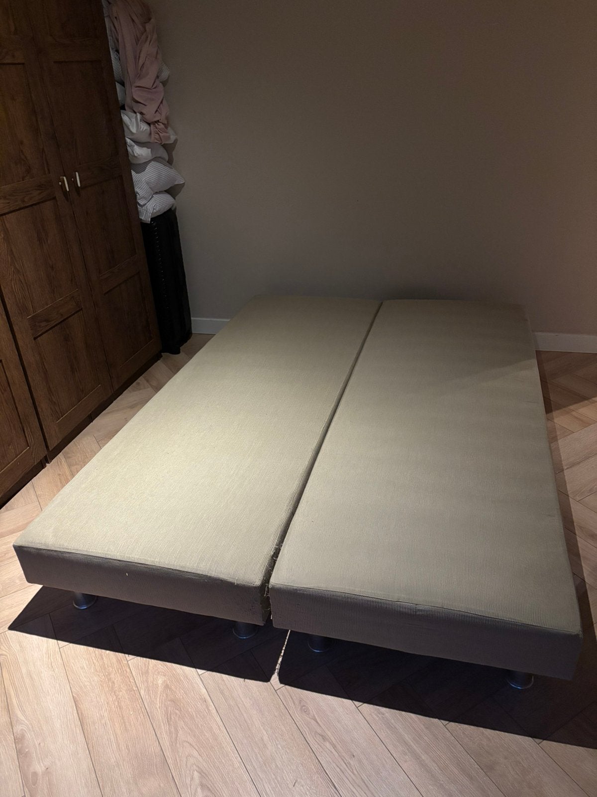 Tweedehanda boxspring, Huis en Inrichting, Slaapkamer | Boxsprings, Ophalen, Gebruikt, Beige, Tweepersoons