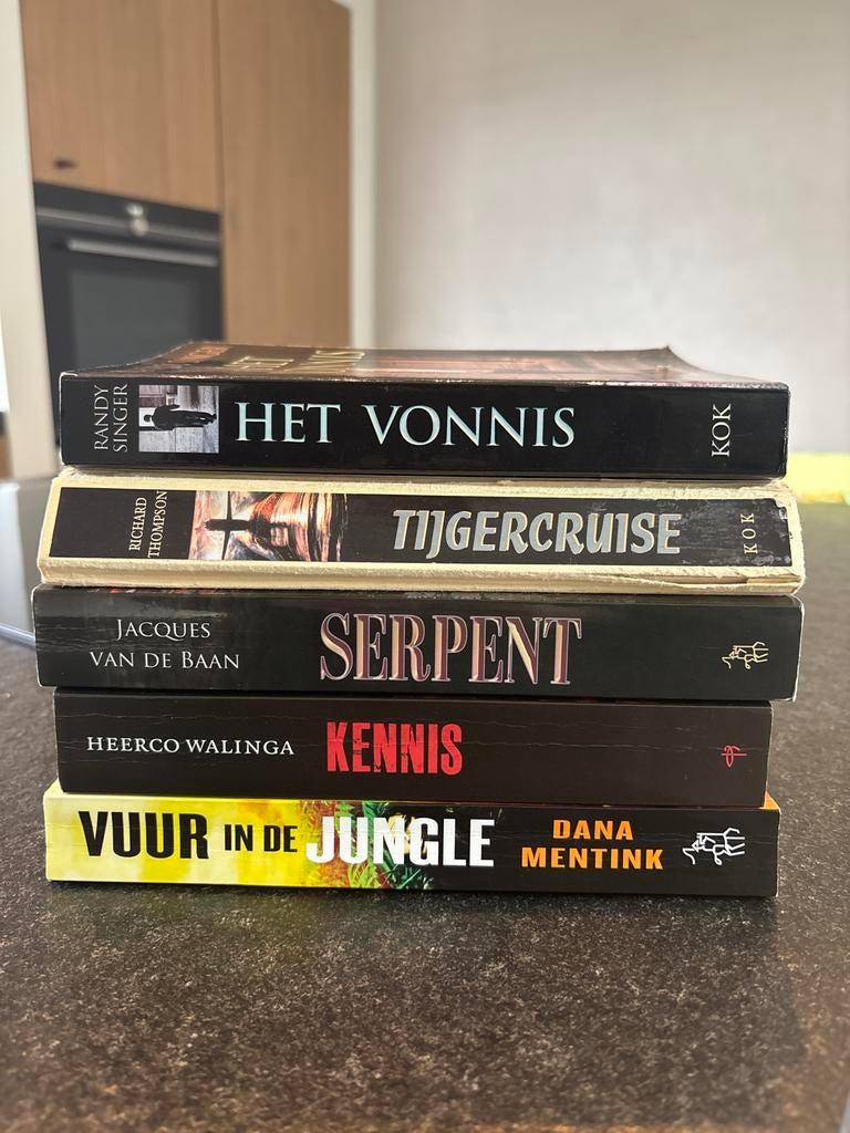 Spannende Thrillers: Het Vonnis, Tijgercruise, Serpent en me, Boeken, Ophalen of Verzenden, Gelezen, Nederland