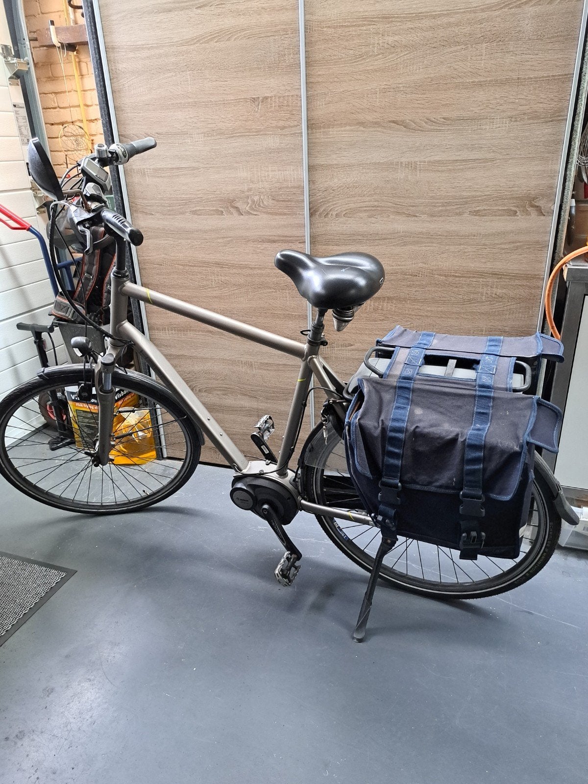 Electrische herenfiets, Fietsen en Brommers, Ophalen, Zo goed als nieuw, Overige merken