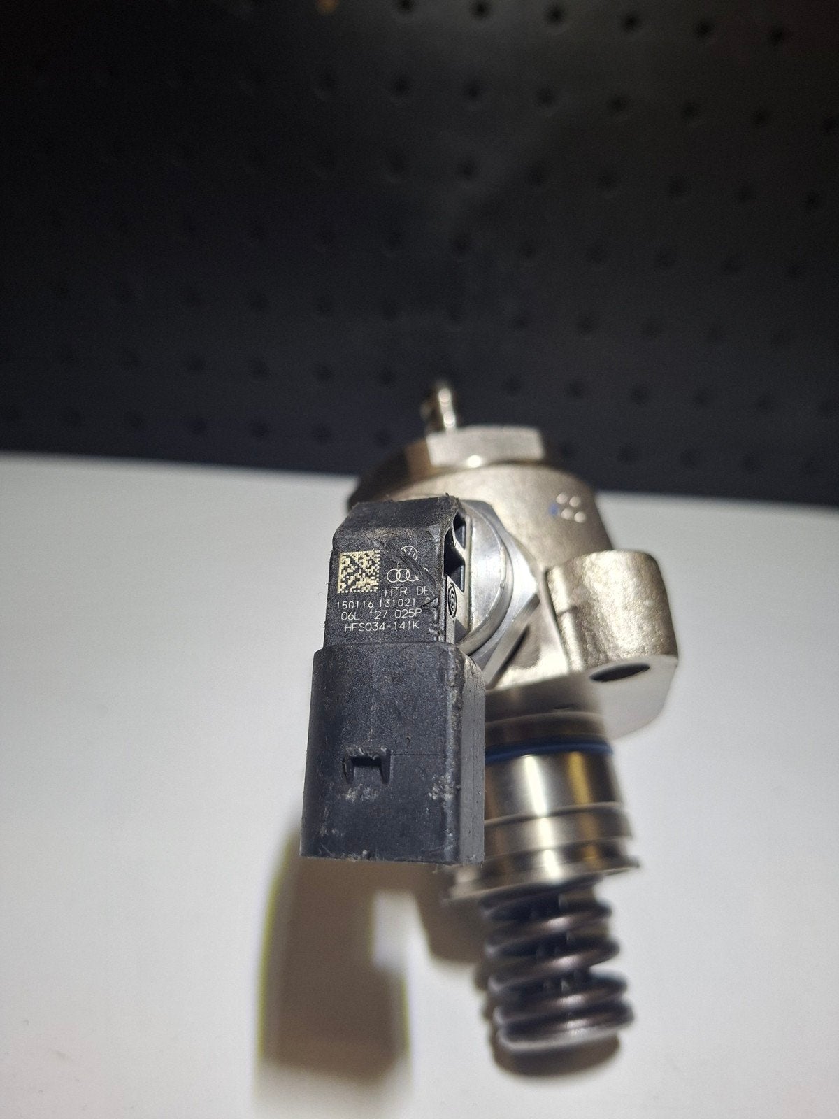 Volkswagen 2.0 TSI brandstofpomp DNU NIEUW 06L127027, Ophalen of Verzenden
