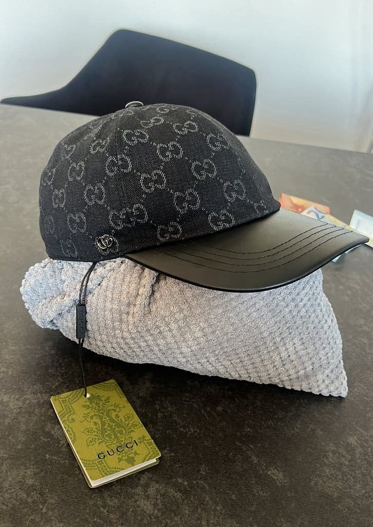 Gucci pet zwart -MAAT M- -perfecte kwaliteit-, Ophalen of Verzenden, Zo goed als nieuw, One size fits all, Pet