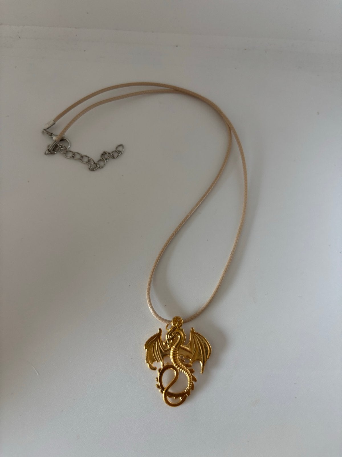 Nieuwe Goudkleurige Draak Ketting - Fantasy Sieraden, Verzenden, Nieuw, Goud, Overige materialen