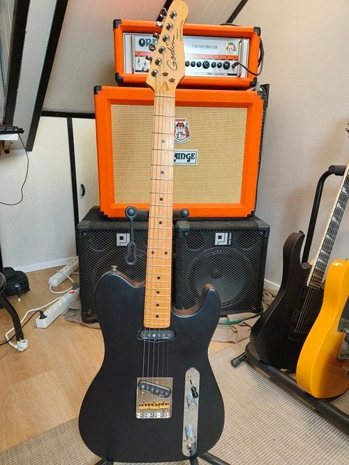 Godin Stadium HT Matte Black + originele gigbag, Muziek en Instrumenten, Snaarinstrumenten | Gitaren | Elektrisch, Ophalen of Verzenden