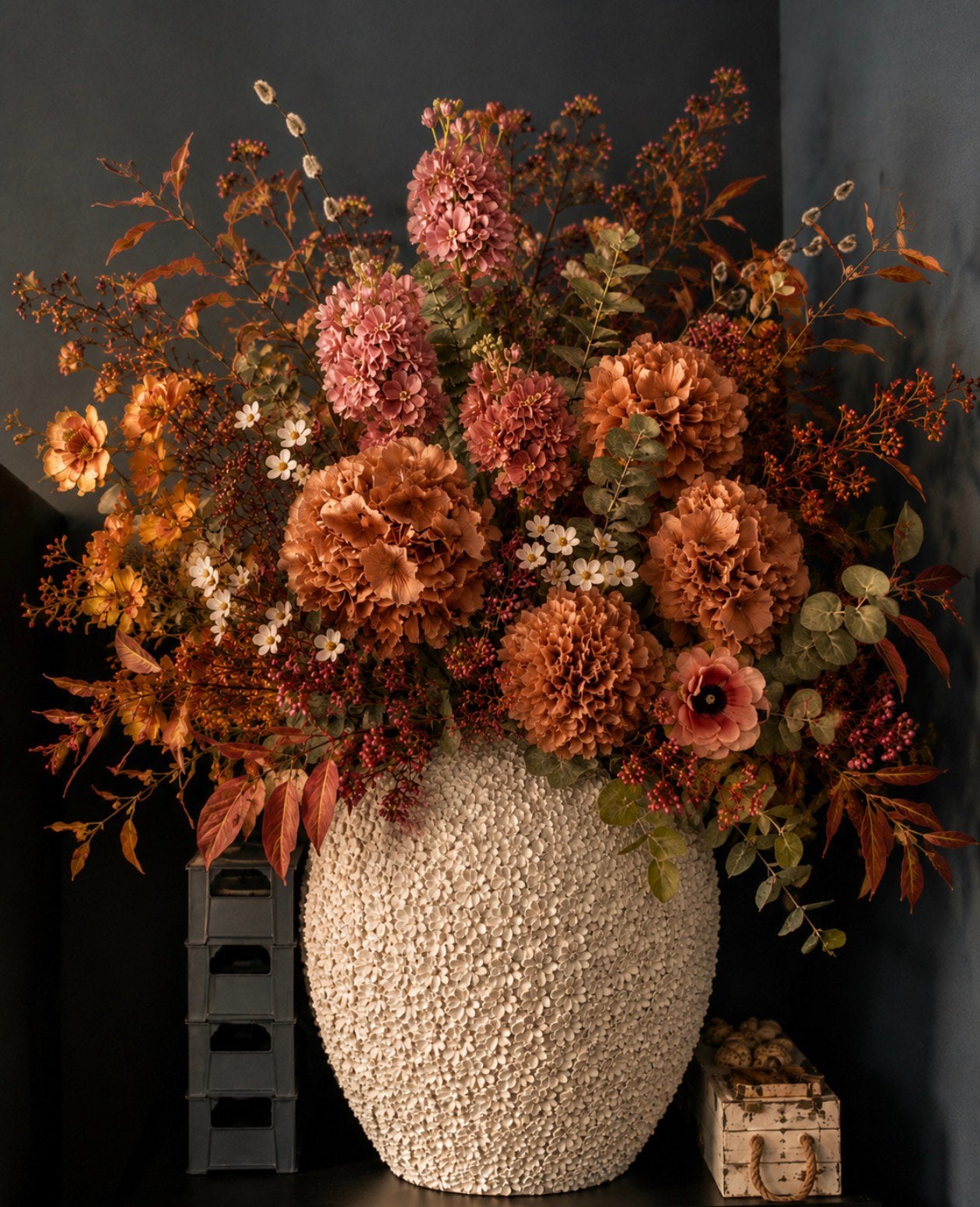 Herfstboeket in (gebroken)witte colmore vaas!, Ophalen of Verzenden, Nieuw