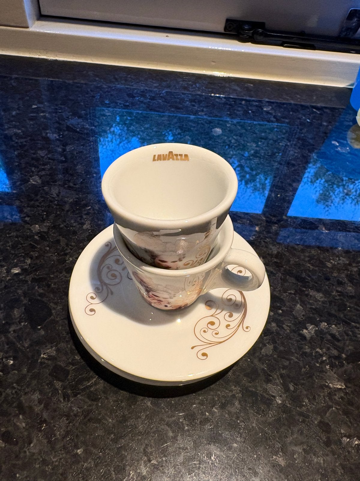 Lavazza Majestic espresso kopjes met schotels, Ophalen, Overige merken, Zo goed als nieuw, Overige stijlen