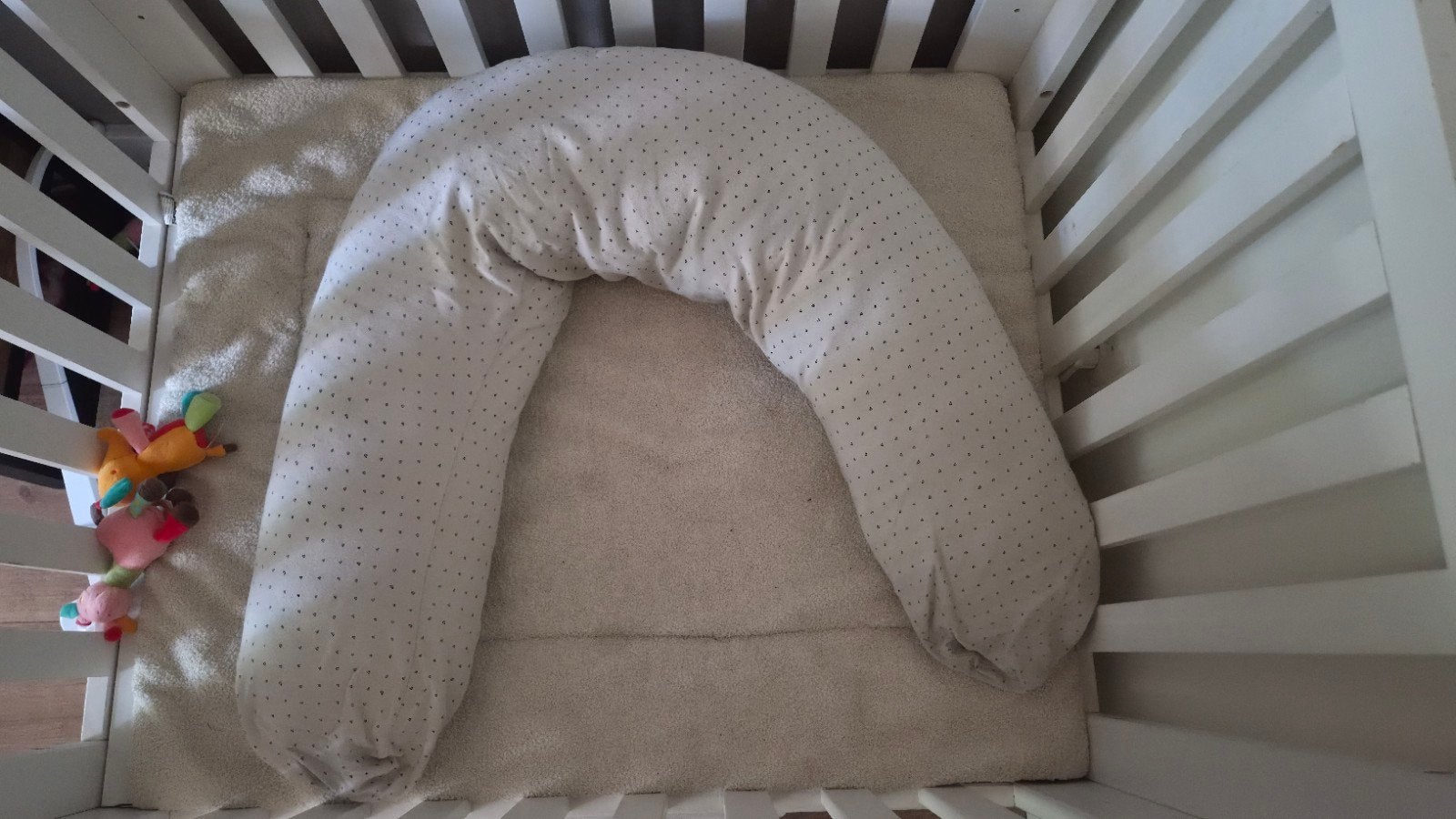 Hema voedingskussen / babynest met wasbare hoes, Ophalen, Gebruikt