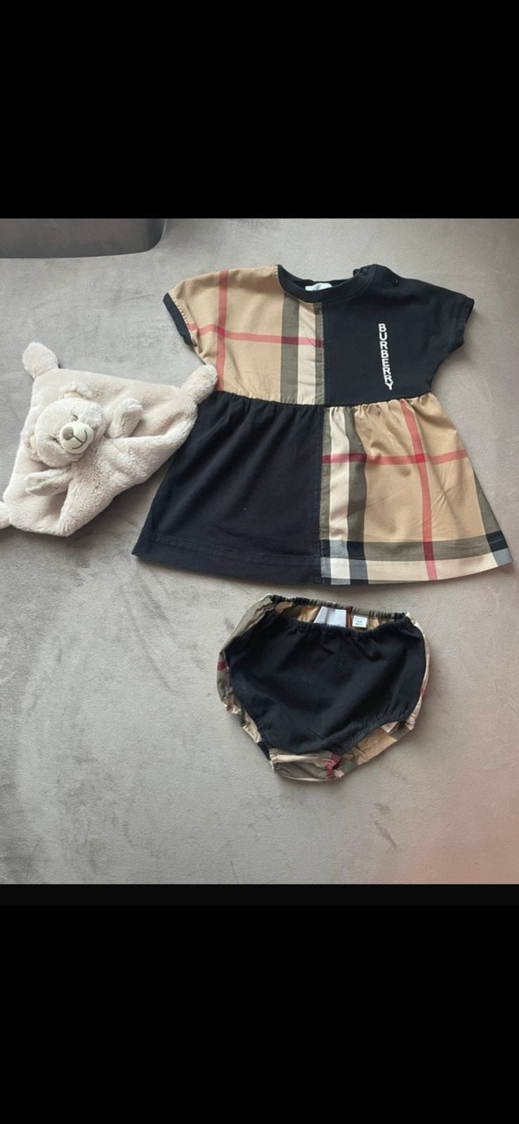 Burberry baby jurkje + bloomer Check 6M / 68 cm, Ophalen of Verzenden, Zo goed als nieuw, Meisje, Jurkje of Rokje