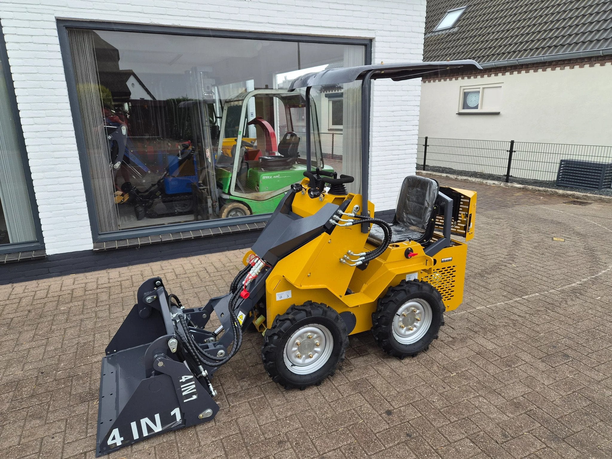 Bobcat Infront loader shovel schranklader (bj 2026), Wiellader of Shovel