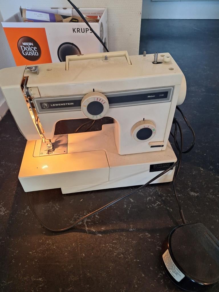Lewenstein Melson 3104 Naaimachine, Ophalen of Verzenden, Gebruikt, Naaimachine, Lewenstein