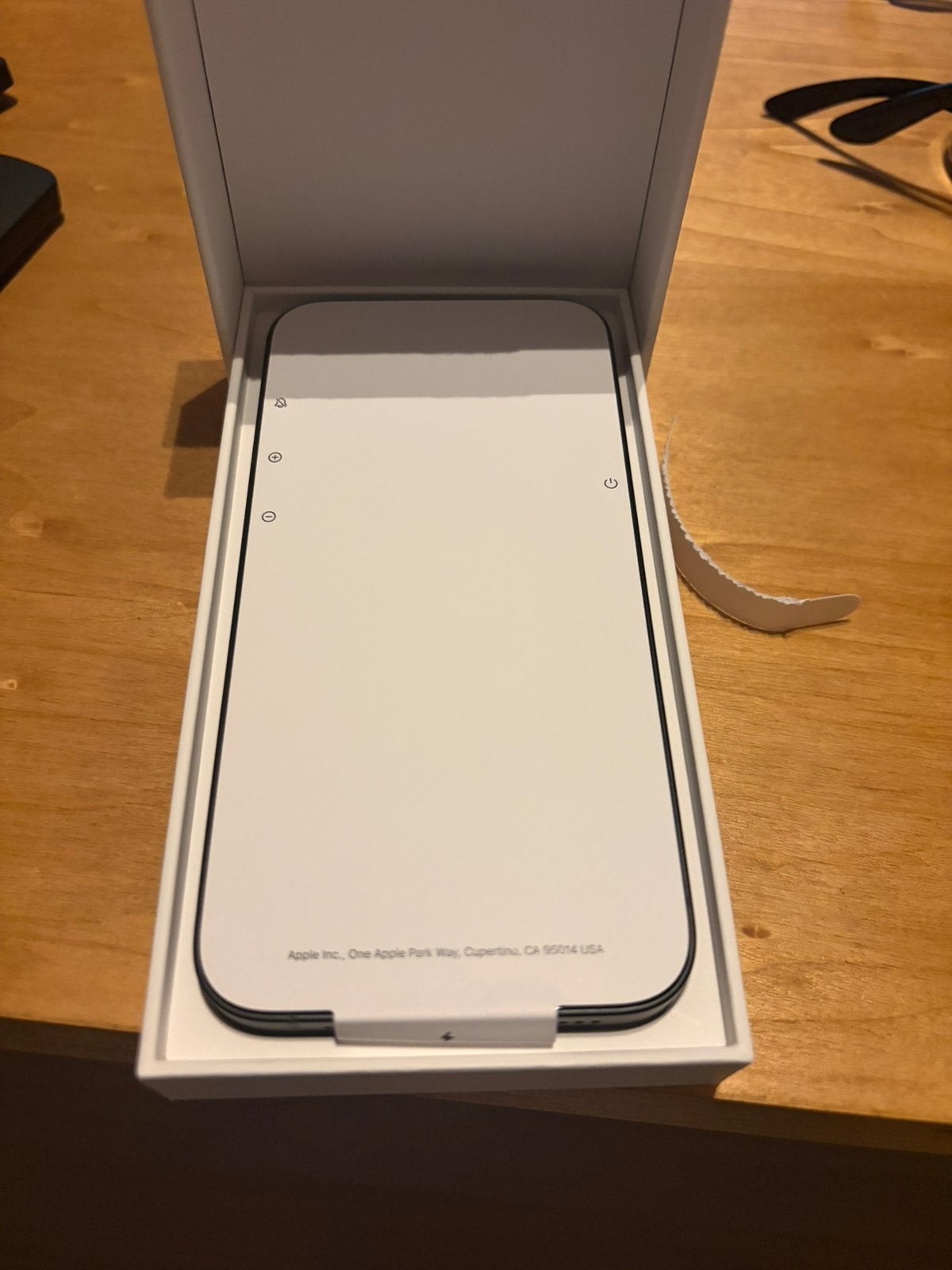 Foto 3 van Nieuwe iphone 16
