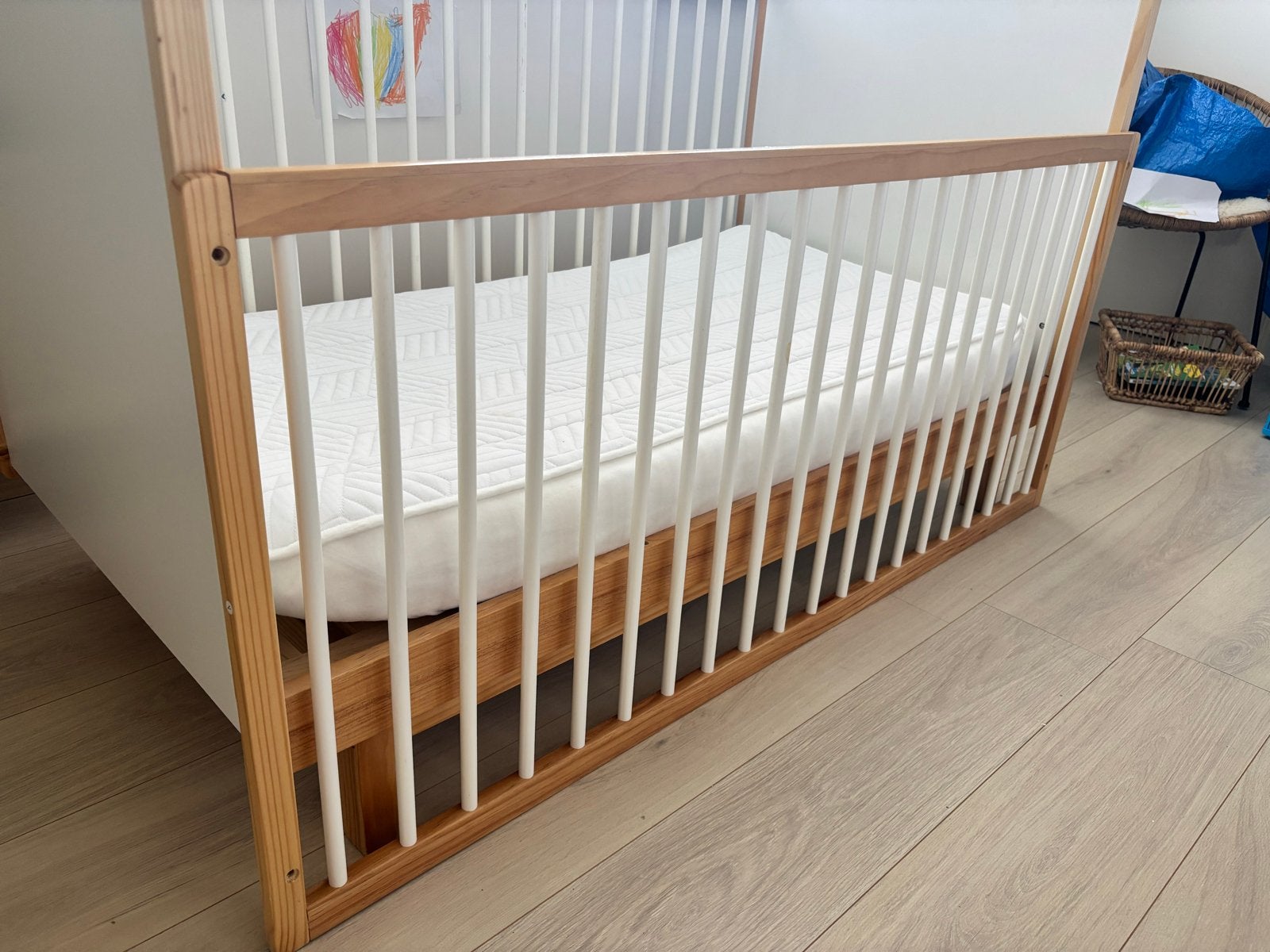Petite Amelie Cerise Ledikant 140x70 met Matras en Commode, Ophalen, Gebruikt, 70 tot 85 cm, 140 tot 160 cm