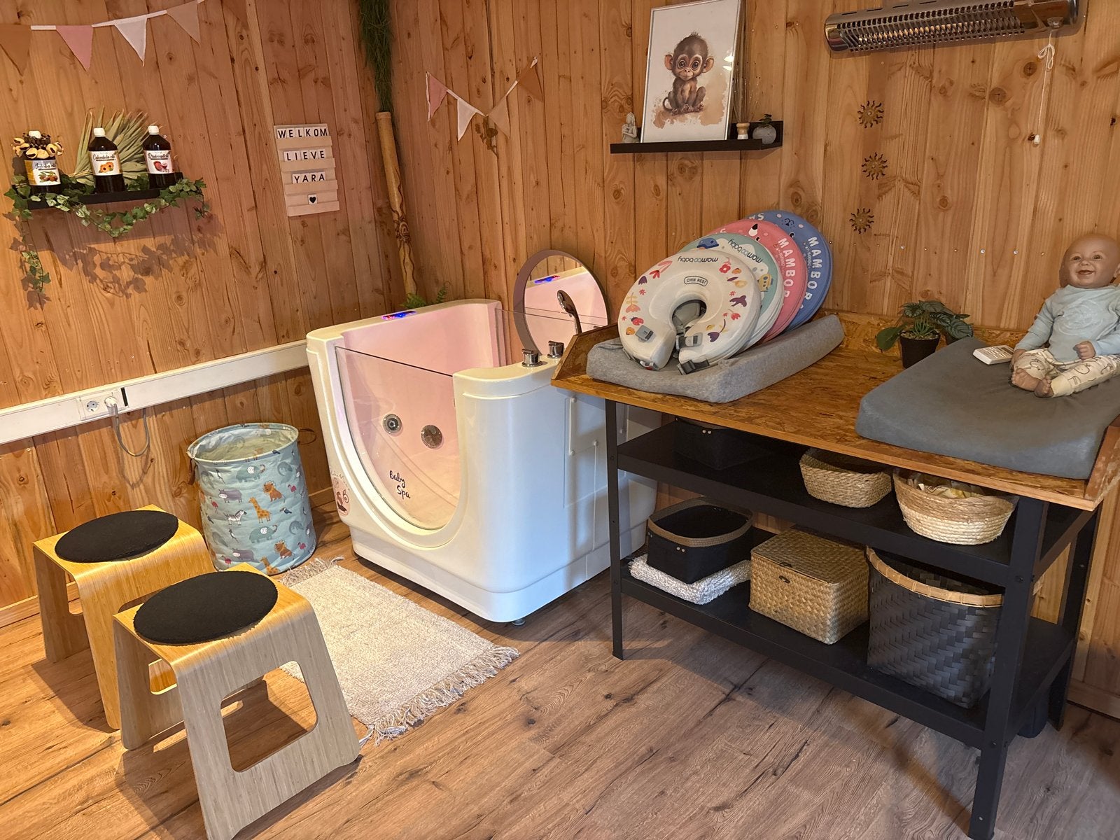 Baby Spa - Babyzwembad met bubbels en licht, Gebruikt, 200 tot 300 cm, Ophalen of Verzenden, 200 tot 400 cm