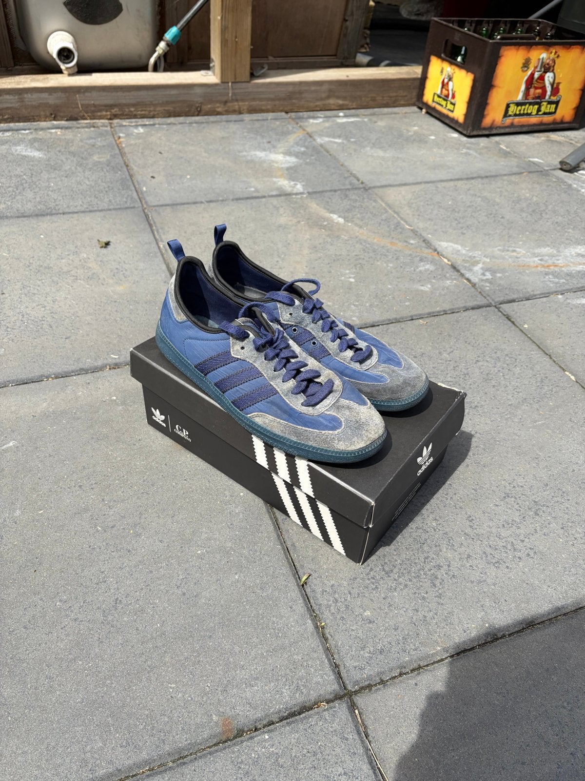 Adidas x C.P. Company Samba Sneakers - Maat 43, Ophalen of Verzenden, Gedragen, Blauw, Sneakers of Gympen