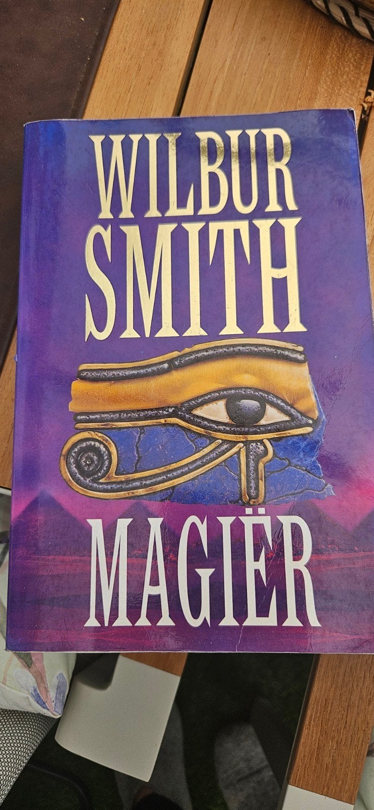 3 x Wilbur Smith per stuk voor 5 euro., Ophalen of Verzenden, Gelezen