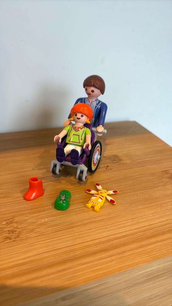 Playmobil kind in rolstoel 6663 compleet en zgan, Ophalen of Verzenden, Zo goed als nieuw