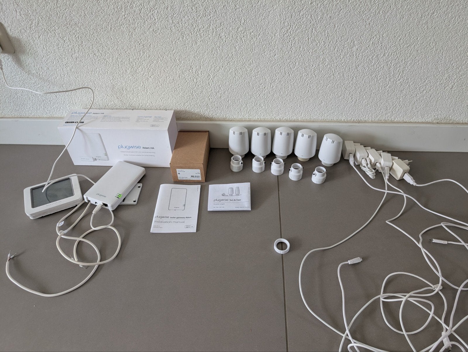 Complete set Plugwise Adam/Tom met Honeywell Thermostaat, Doe-het-zelf en Verbouw, Thermostaten, Ophalen of Verzenden, Slimme thermostaat