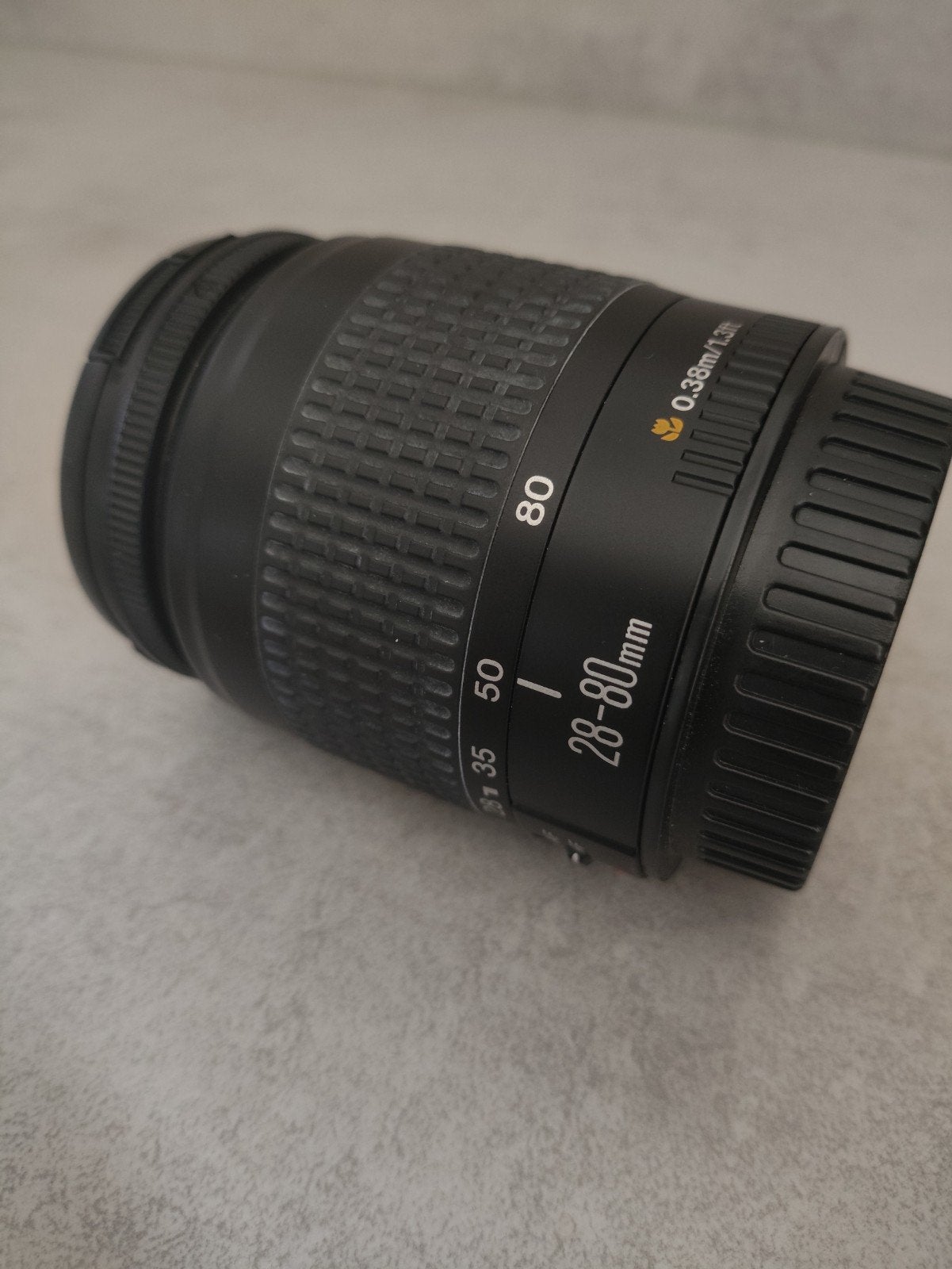 Canon EF 28-80mm f/3.5-5.6 Zoomlens, Audio, Tv en Foto, Fotografie | Lenzen en Objectieven, Ophalen of Verzenden, Standaardlens