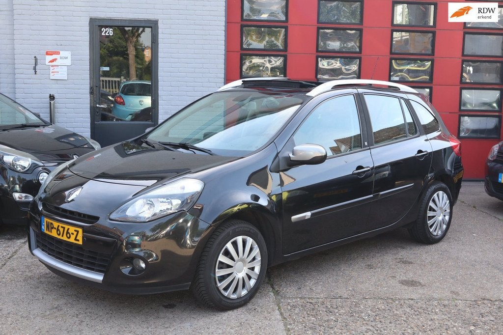 Renault Clio Estate 1.2 TCE 20th Anniversary , AIRCO ,LEDER, Auto's, Voorwielaandrijving, 535 kg, Gebruikt, 4 cilinders