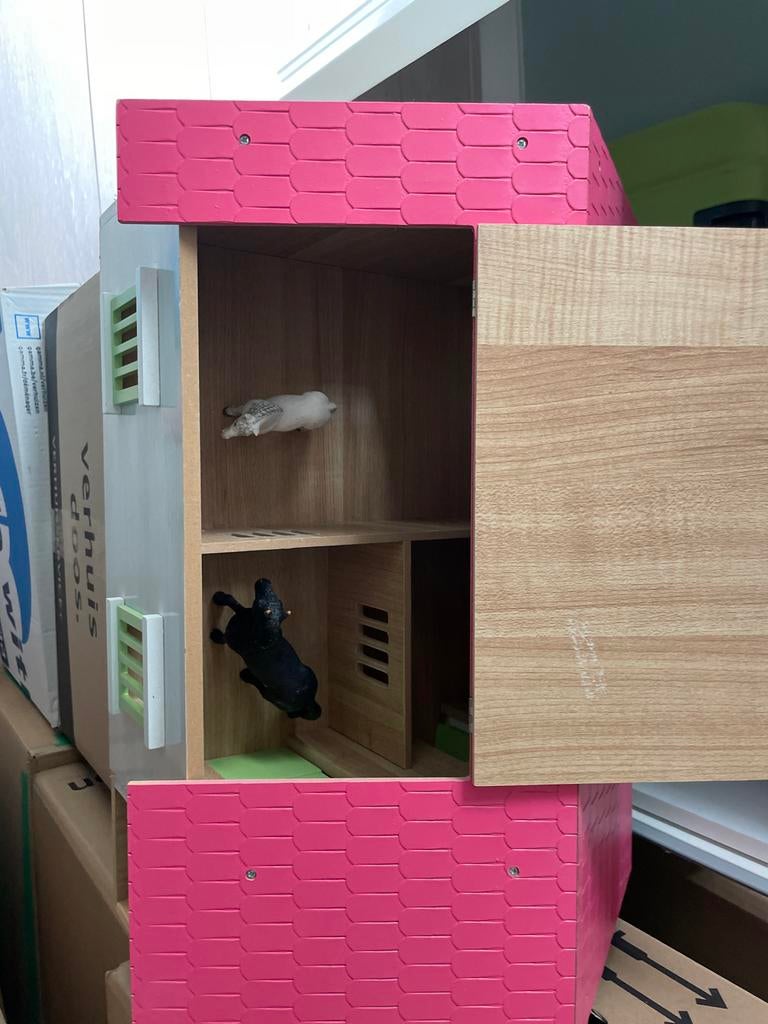 Houten Paardenstal met 2 Boxen en Binnenruimte, Kinderen en Baby's, Speelgoed | Houten speelgoed, Ophalen, Zo goed als nieuw, Overige typen