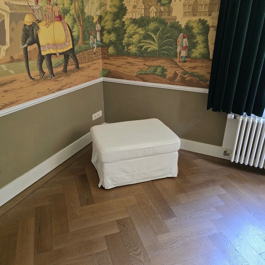Leuke poef van de ikea blekinge wit, Huis en Inrichting, Ophalen, Minder dan 50 cm, 75 tot 100 cm, Stof