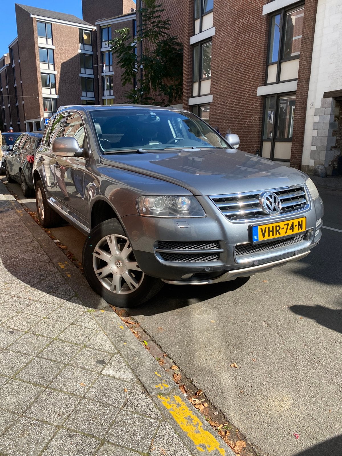 Volkswagen 2005 Grijs, Auto's, Volkswagen, 10 km/l, Diesel, 2345 kg